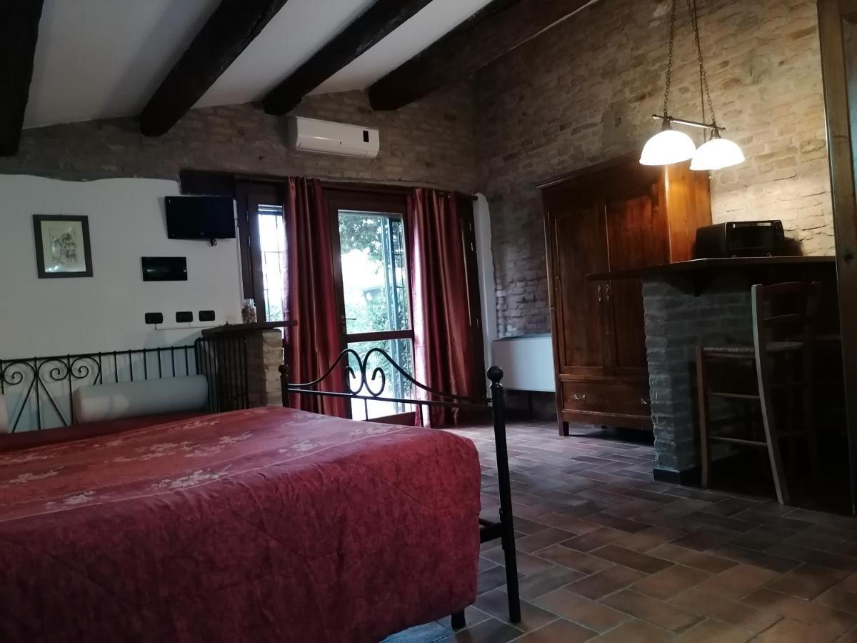 Casale Belriguardo Bed and Breakfast Ferrara Buitenkant foto